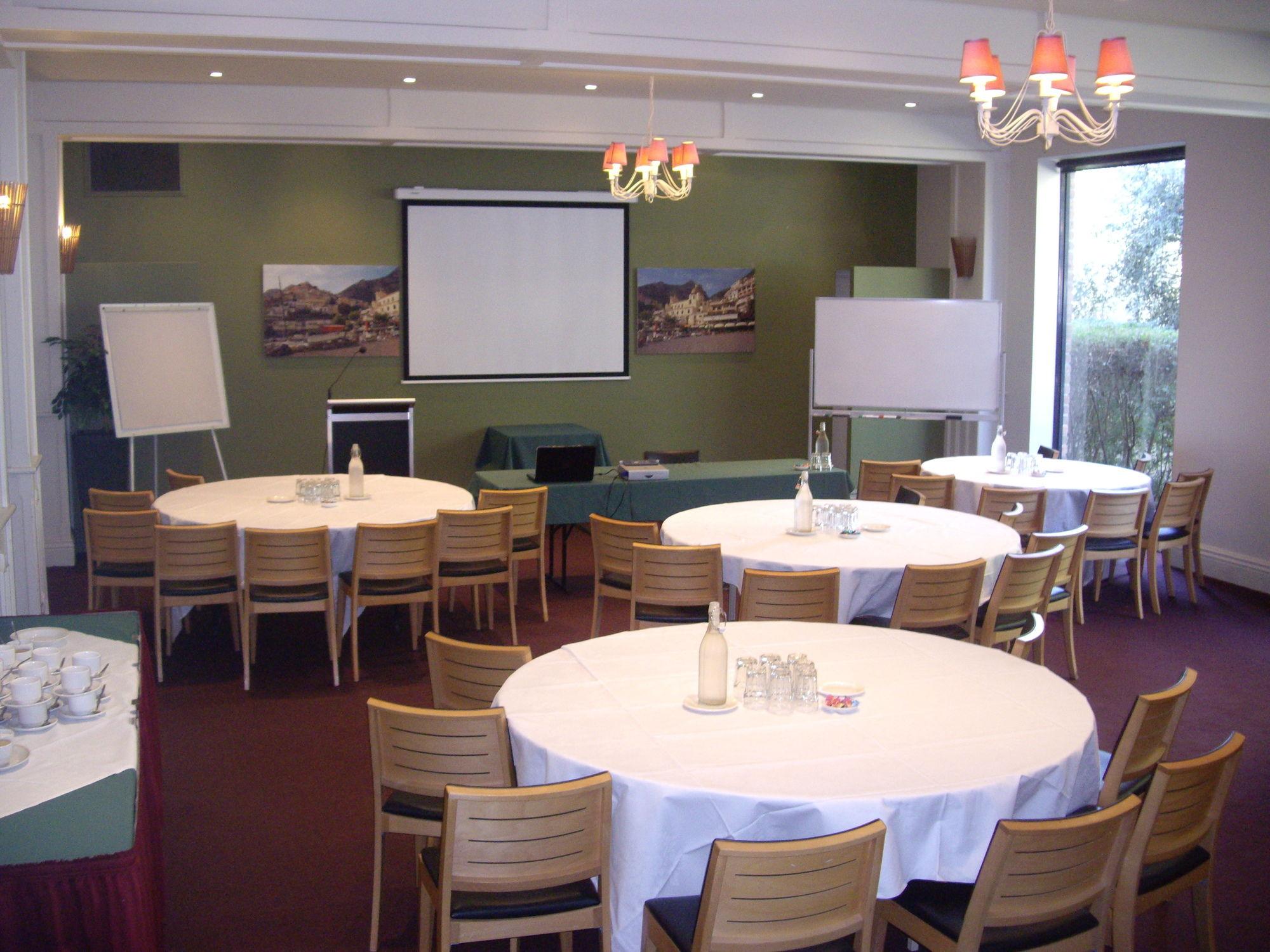 Best Western Plus The Tudor Box Hill Facilités photo